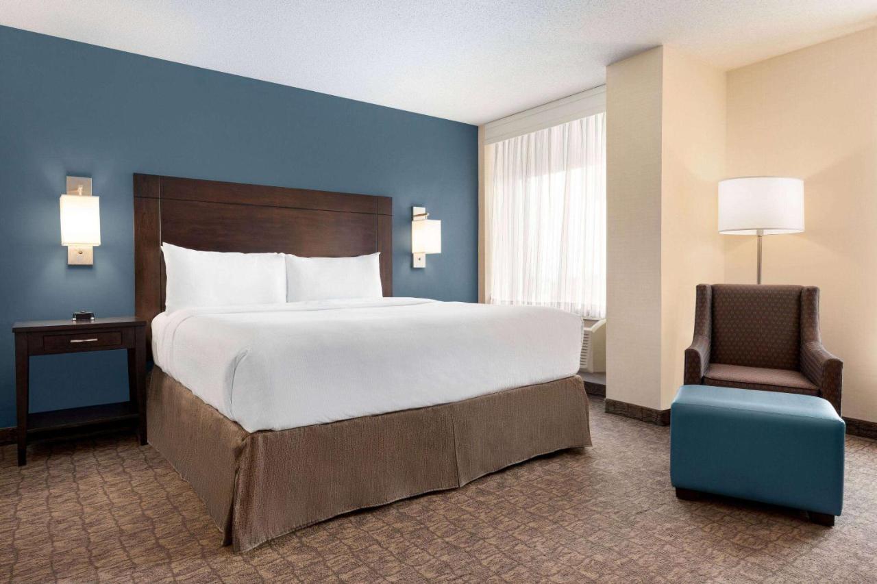 Wyndham Garden Niagara Falls Fallsview Екстериор снимка