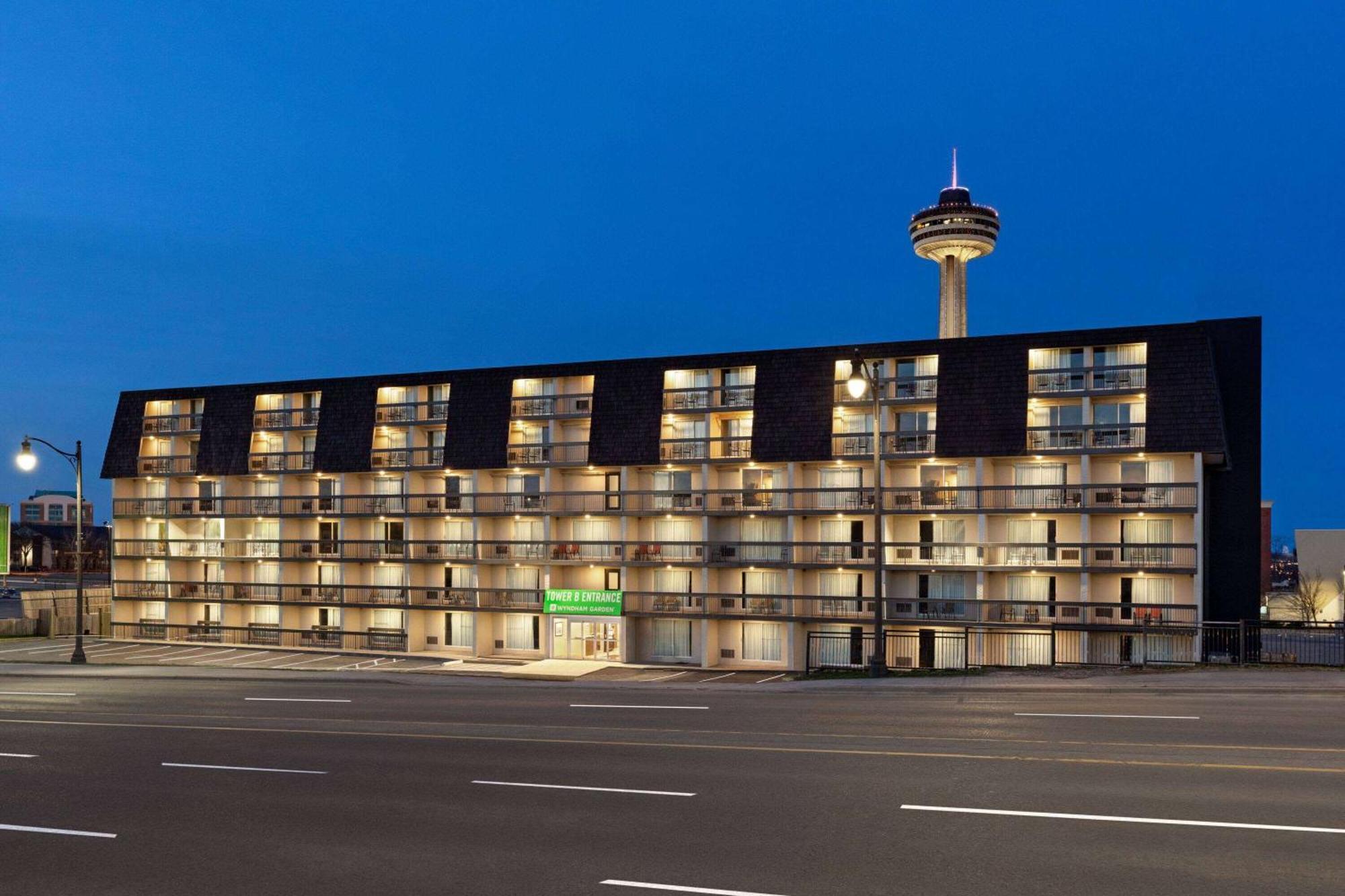 Wyndham Garden Niagara Falls Fallsview Екстериор снимка